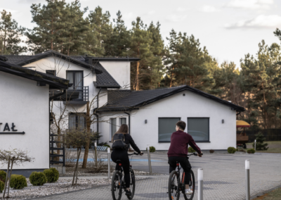 ypożyczalnia rowerów przy Hotelu Jurajski Kryształ w Zaborzu – rowery wliczone w pakiet wiosenny